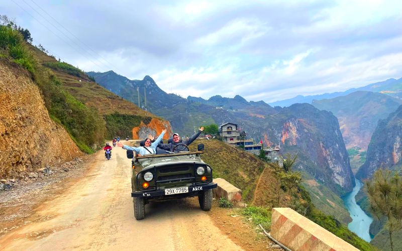 Majestic Ha Giang: 3D2N Adventure with Army Open Air Jeep